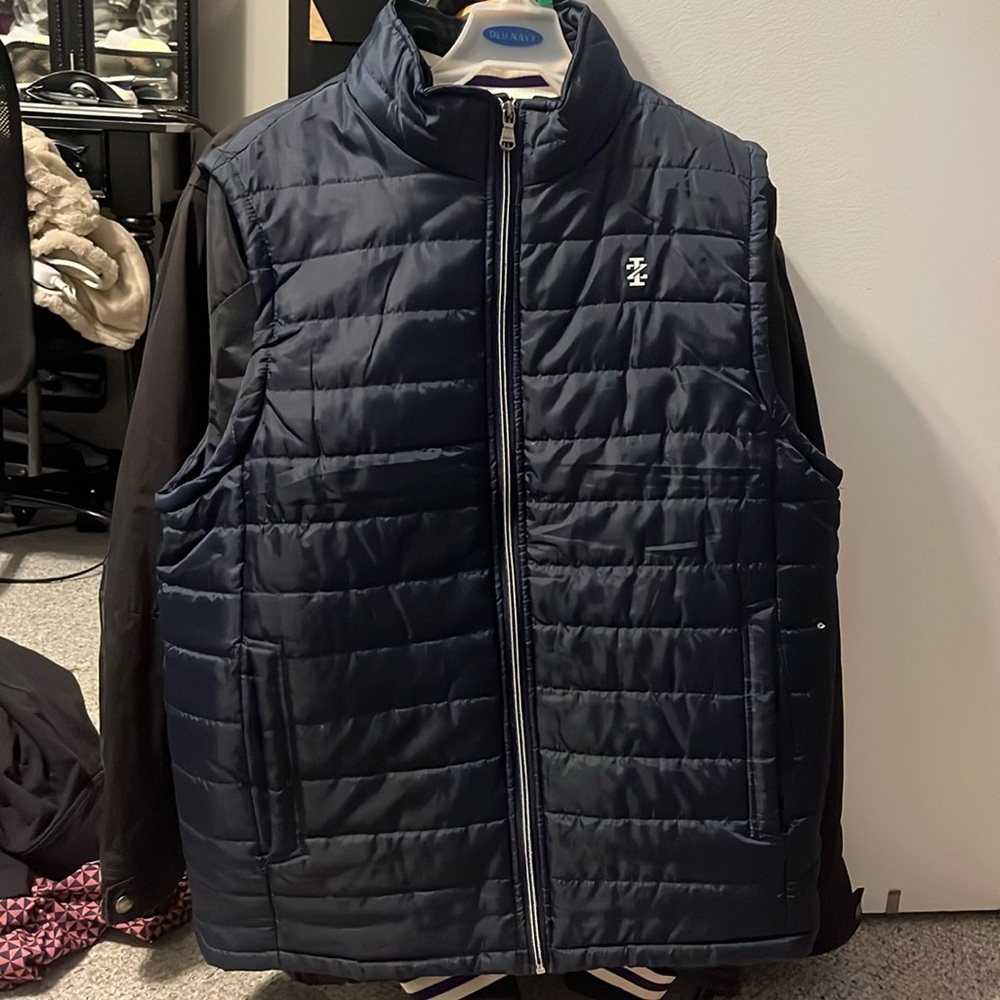 Izod Puffer Vest